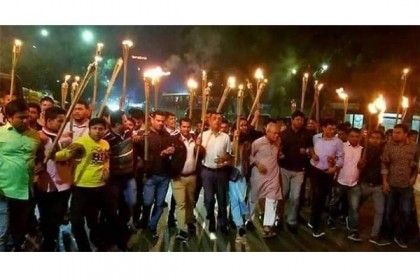 খালেদার মুক্তির দাবিতে রাজধানীতে মশাল মিছিল