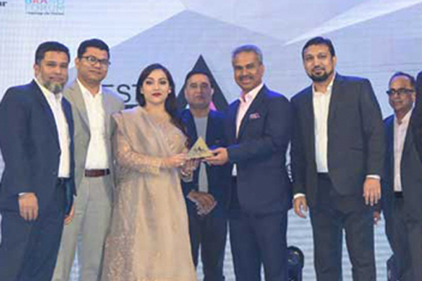 বেস্ট ব্র্যান্ড অ্যাওয়ার্ড পেল ‘বসুন্ধরা টিস্যু’