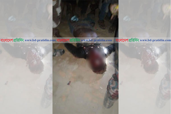 রোহিঙ্গা ক্যাম্পে ডাকাতদের গোলাগুলিতে নিহত ১, আহত ২