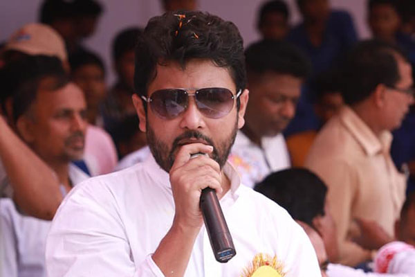 তেলা পোকাও পাখি আর শাজাহান খানও মানুষ, নিক্সন চৌধুরীর বক্তব্য ভাইরাল