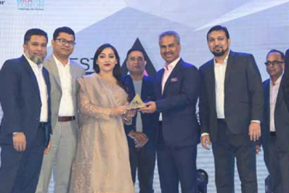 বেস্ট ব্র্যান্ড অ্যাওয়ার্ড পেল ‘বসুন্ধরা টিস্যু’