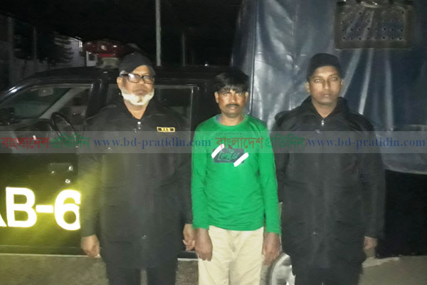 চুয়াডাঙ্গায় ‘আল্লার দল’ এর মেহেরপুর জেলা প্রধান আটক