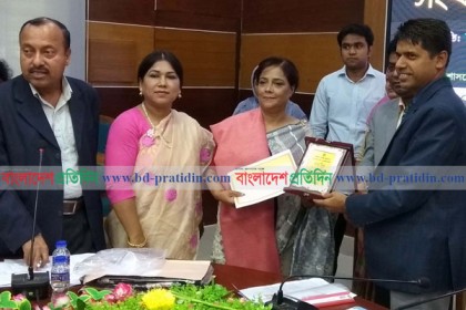 টাঙ্গাইলে ৫ জয়িতাকে সংবর্ধনা