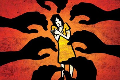 ভারতে এবার ‘পাবলিক প্লেসেই’ গণধর্ষণ!