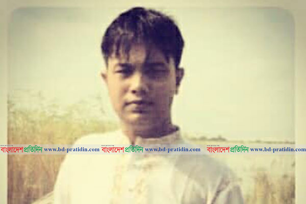 সিরাজদিখানে চোরাই মোটরসাইকেলসহ ইউপি চেয়ারম্যানপুত্র আটক