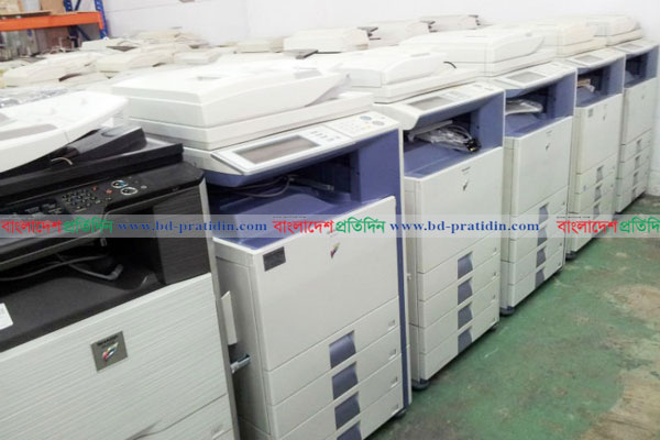 চট্টগ্রাম বন্দরে ৫০টি ফটোকপি মেশিন জব্দ