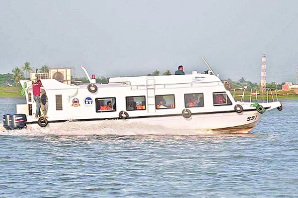 ২৩ মিনিটেই চট্টগ্রাম বিমানবন্দর