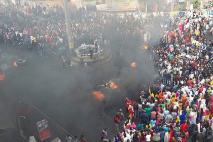 নাগরিকত্ব বিলের প্রতিবাদে অগ্নিগর্ভ আসাম-ত্রিপুরা
