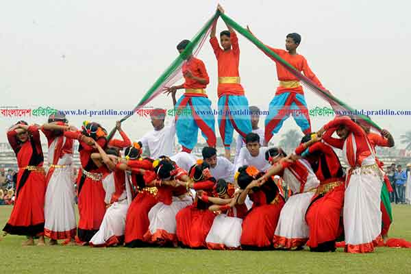 বিজয় দিবসে বগুড়ায় জাতির শ্রেষ্ঠ সন্তানদের প্রতি বিনম্র শ্রদ্ধা