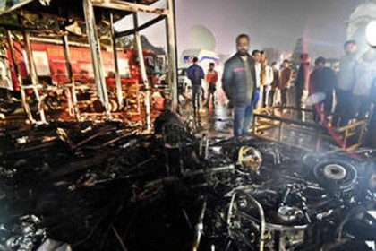এবার প্রতিবাদের ঝড় ভারতের পাটনায়, পুলিশ ফাঁড়িতে আগুন