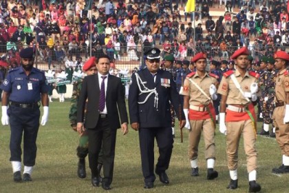 সাতক্ষীরায় বিভিন্ন কর্মসূচির মধ্য দিয়ে বিজয় দিবস উদযাপিত