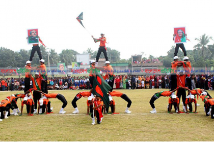 মেহেরপুরে নানা আয়োজনে বিজয় দিবস উদযাপন 