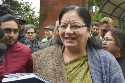 পুলিশ কেন ছাত্র পেটাল, ক্ষুব্ধ জামিয়া বিশ্ববিদ্যালয়ের উপাচার্য