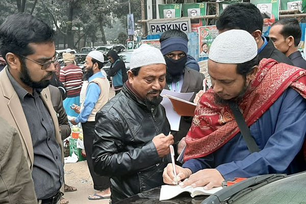 সচিবালয়ের সামনে হর্ন বাজানোর দায়ে ১৫ জনকে জরিমানা