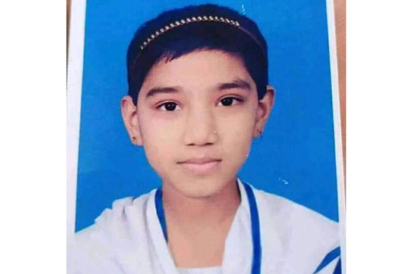 ঘরের মেঝে খুঁড়ে ৩য় শ্রেণির ছাত্রীর মরদেহ উদ্ধার
