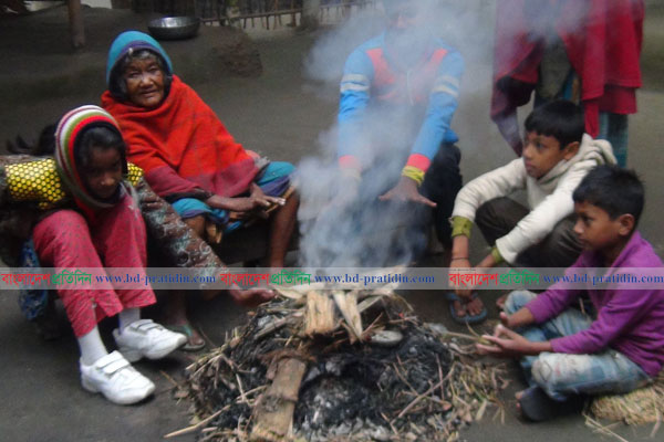 ৭-৮ ডিগ্রি তাপমাত্রায় ঠাকুরগাঁওয়ের জনজীবন বিপর্যস্ত