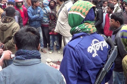ঠাকুরগাঁওয়ে বাসচাপায় মোটরসাইকেল চালক নিহত

