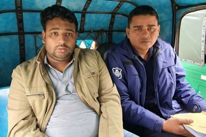 নন্দীগ্রামে ইয়াবাসহ আটক ১