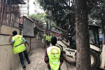 গুলশানে অবৈধ স্থাপনা উচ্ছেদে ডিএনসিসির ভ্রাম্যমাণ আদালত