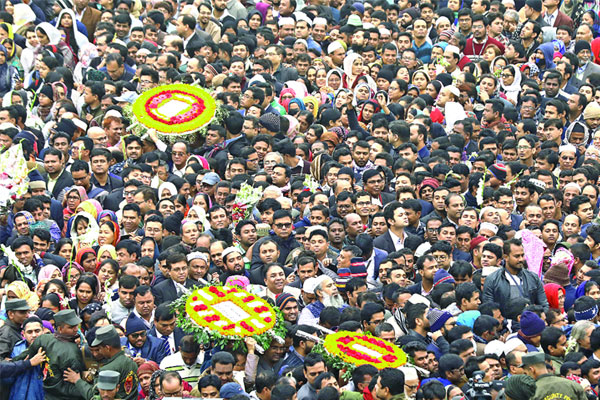 ফজলে হাসান আবেদকে শ্রদ্ধা
