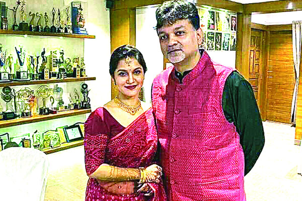 মিথিলার বাড়িতে জামাইভোজেও বিতর্কে সৃজিত