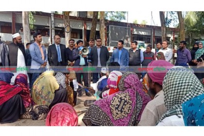 টেকনাফে ভিক্ষুকদের পুনর্বাসনের উদ্যোগ