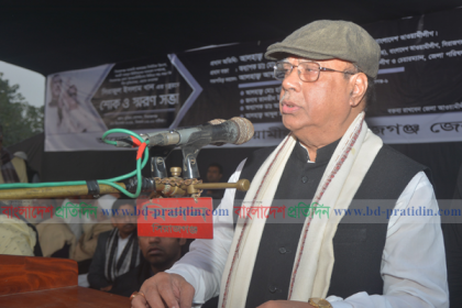 নির্বাচন প্রশ্নবিদ্ধ করতে মাঝপথে পালাবেন না, বিএনপিকে নাসিম