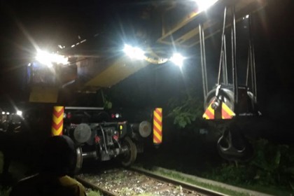 কুমিল্লায় লাইনচ্যুত ট্রেন সাত ঘণ্টা পর উদ্ধার, চলাচল স্বাভাবিক