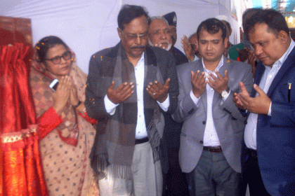 'গ্রামের মানুষের উন্নয়নে গুরুত্ব দিচ্ছে সরকার' 

