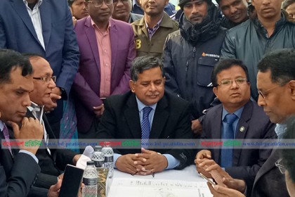 'শিগগিরই চাঁপাইনবাবগঞ্জে পর্যটন কেন্দ্রের কাজ শুরু'