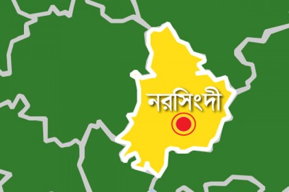 চাঁদা না দেয়ায় রাস্তা বন্ধ করার অভিযোগ ২ স্বেচ্ছাসেবকলীগ নেতার বিরুদ্ধে