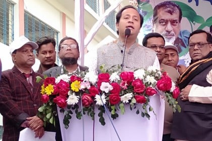 পৃথিবীতে কোনো পেশাই অসম্মানের নয় :  শিক্ষা উপমন্ত্রী
