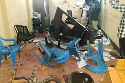 আওয়ামী লীগ নেতার কার্যালয়ে যুবলীগ নেতার হামলার ঘটনায় মামলা