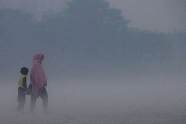 শীতে কাঁপছে রাজশাহী