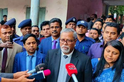 নতুন প্রযুক্তি আসলে কিছুটা বিতর্ক থাকেই: ইভিএম প্রসঙ্গে সিইসি