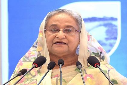 সত্য তথ্য যাচাই না করে শেয়ার দেবেন না: প্রধানমন্ত্রী