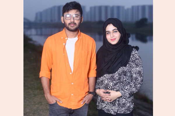 ঢাকায় আসছে 'কাশ্মীরি প্রেমিকা'