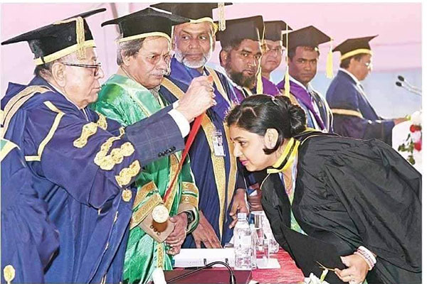 নেত্রকোনার সূবর্ণা পেল রাষ্ট্রপতি স্বর্ণপদক