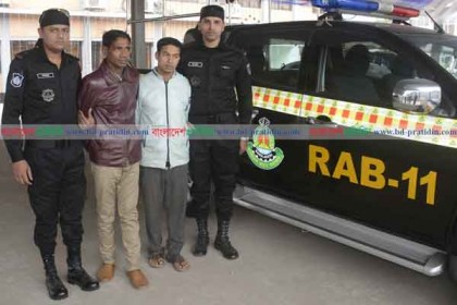 র‌্যাবের হাতে ফেন্সিডিল ও ইয়াবাসহ আটক ২