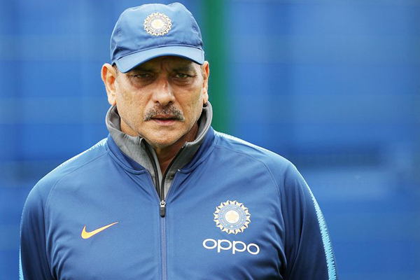 চারদিনের টেস্টকে ‘ননসেন্স’ বললেন শাস্ত্রী