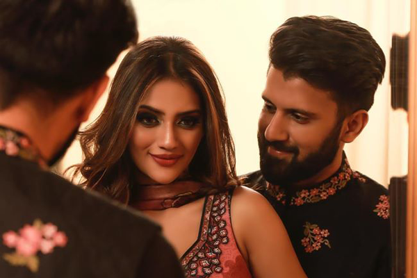 বলিউডি গানের সঙ্গে নুসরাত-নিখিলের টিকটক ভিডিও