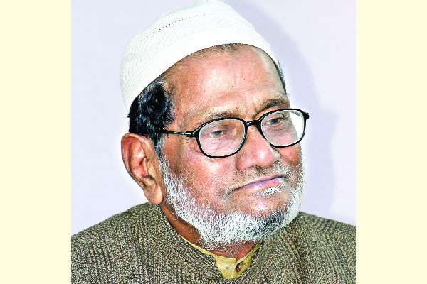 চিরনিদ্রায় বঙ্গবন্ধুর সহচর অ্যাডভোকেট আহমেদ আলী