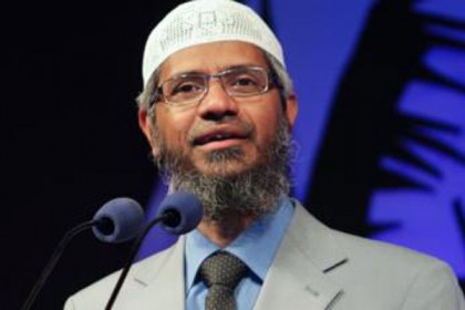 কাশ্মীর ইস্যুতে সমর্থনের শর্তে নিরাপদে দেশে ফেরার টোপ দেন মোদি: জাকির নায়েক