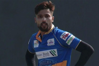 আমিরের বিধ্বংসী বোলিংয়ে বিধ্বস্ত রাজশাহী, ফাইনালে খুলনা