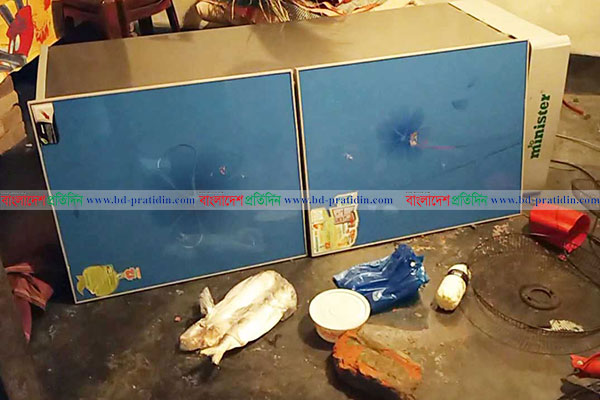 লটারিতে ধান কেনা নিয়ে ছাত্রলীগ নেতার বাড়িতে হামলা