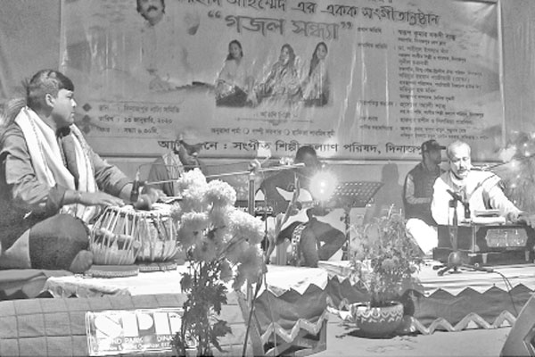 দিনাজপুরে একক গজল সন্ধ্যা