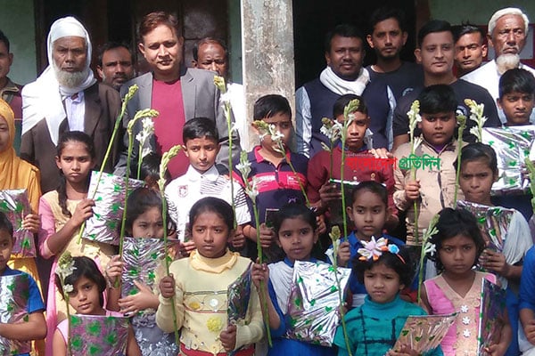 নাঙ্গলকোটে কৃতি শিক্ষার্থী সংবর্ধনা
