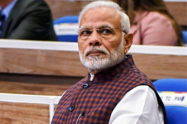 মোদি ভারতের নাগরিক কি-না জানতে চেয়ে পিটিশন