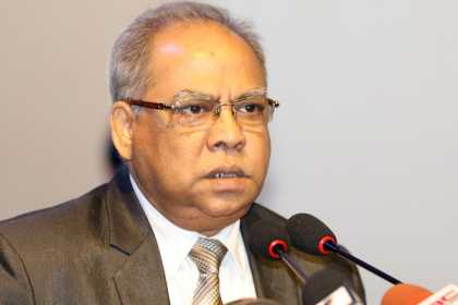 বুথ দখল করে ইভিএমে জাল ভোট দেয়া সম্ভব: ইসি রফিকুল