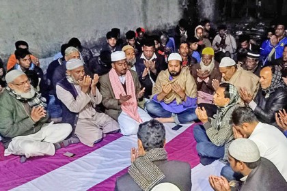 এমপি আব্দুল মান্নানের সুস্থতা কামনায় দোয়া মাহফিল